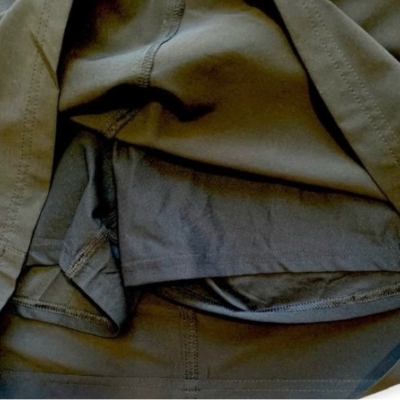 Eddie Bauer Women’s Skort Sz 10 - Picture 4 of 5